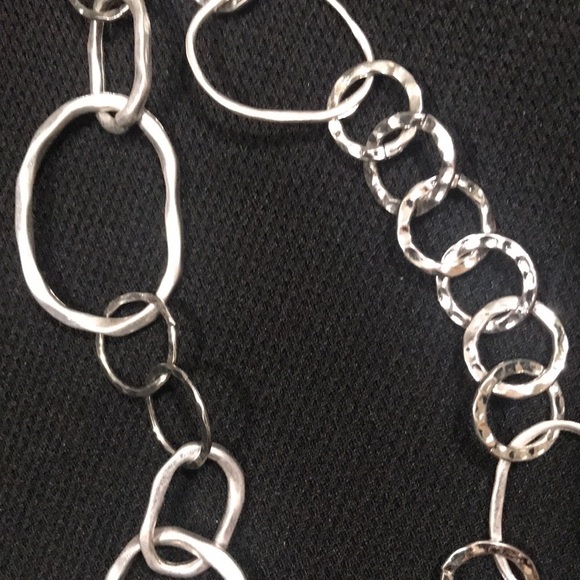 Chico’s NWT Shinny & Matte Silver Drop Adjustable Necklace - Picture 4 of 6